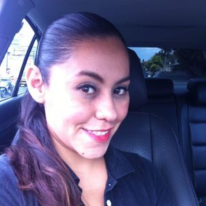 Meet your Posher, Gaby